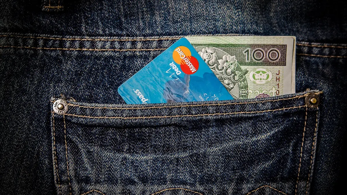 Karty Revolut – wygodne i oszczędne płatności bez granic